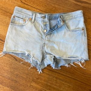 SOLD! Levi 501 Jean Shorts